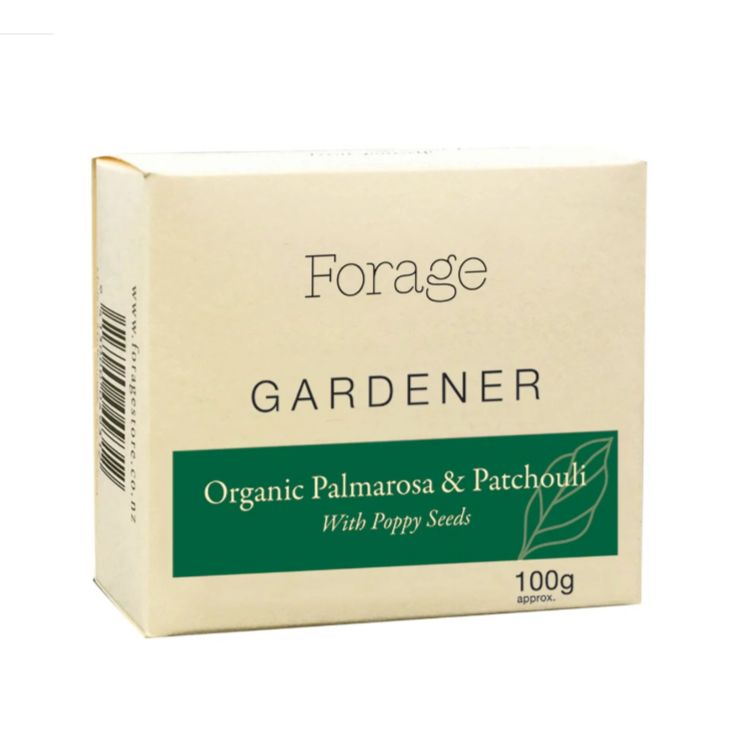 A natural, luxurious gardener’s soap with patchouli and palmarosa — perfect for washing hands after gardening. Ideal as a thoughtful gift or for personal self-care after outdoor work.
