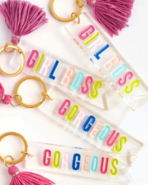 ✨ Chic, cheerful, and confidence-boosting — the perfect little pick-me-up!