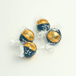 Dark Chocolate Lindor Moments x 4