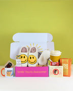 One Cosy Night Box-Full NZ – soft cotton throw, comfy slippers, sleep mask, mug, treats, and personalised card, beautifully packaged for NZ-wide delivery.
